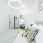 Rentero Warm And Bright At Apartamento